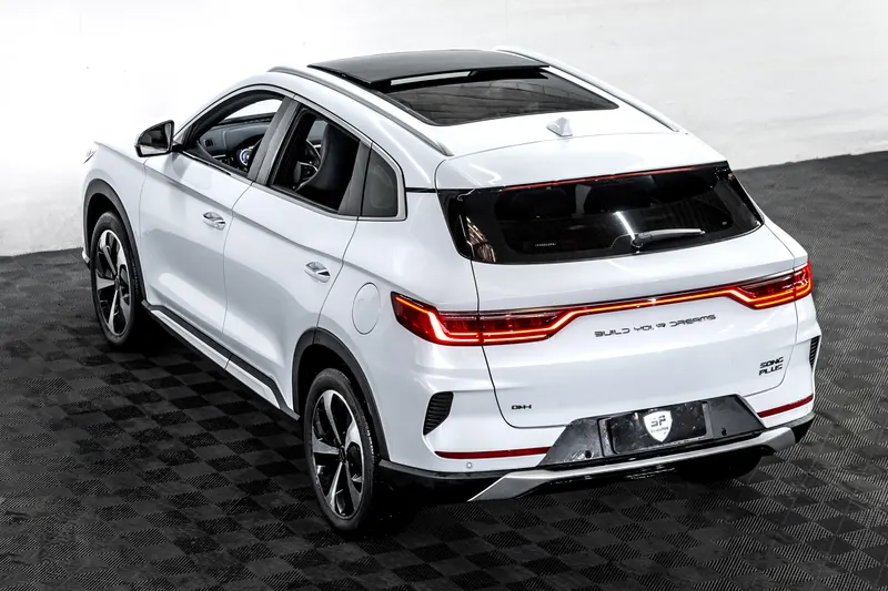 BYD BYD SONG PLUS HYBRIDO 2023 — foto 17