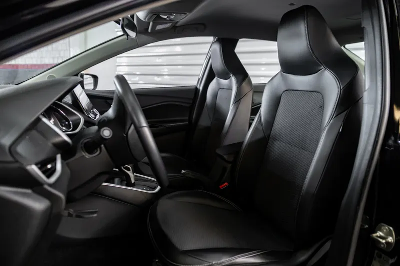 Chevrolet ONIX PLUS 1.0T LTZ AUTOMATICO 13000KM 2025 — foto 7