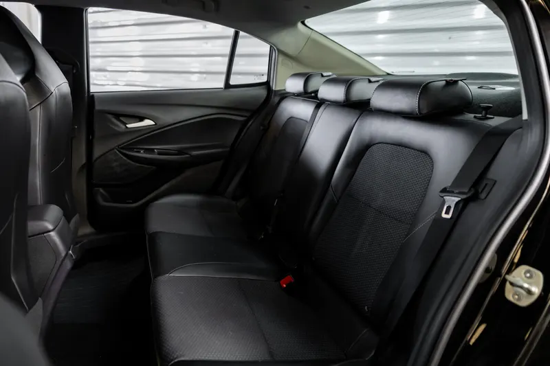 Chevrolet ONIX PLUS 1.0T LTZ AUTOMATICO 13000KM 2025 — foto 10