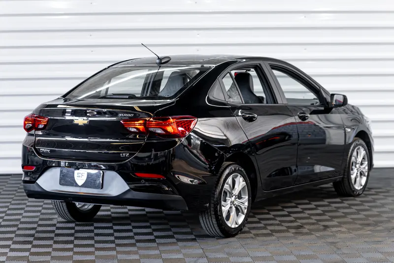 Chevrolet ONIX PLUS 1.0T LTZ AUTOMATICO 13000KM 2025 — foto 4