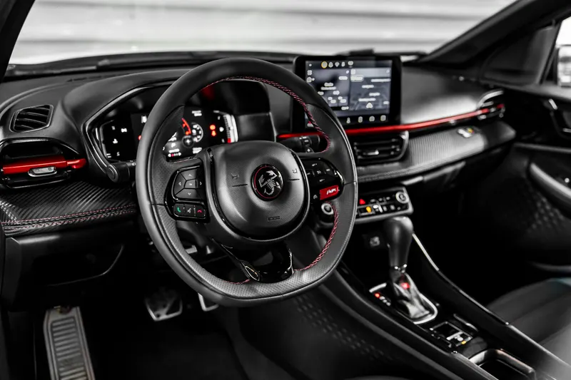 Fiat FIAT FASTBACK TURBO ABARTH 2025 TOP / 21000KM 2025 — foto 7