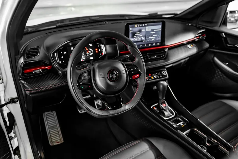 Fiat FIAT FASTBACK TURBO ABARTH 2025 TOP / 21000KM 2025 — foto 11