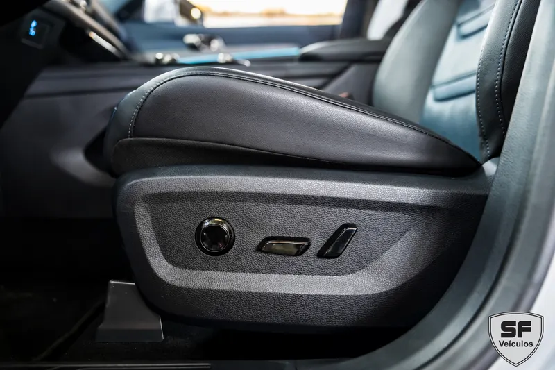 Ford FORD TERRITORY TITANIUM TOP 2025 TETO PANORAMICO 2025 — foto 14