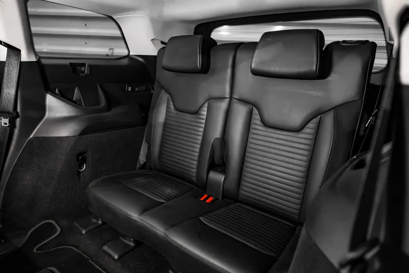 Jeep JEEP COMMANDER T270 LIMITED 7 LUGARES 2025 2025 — foto 9