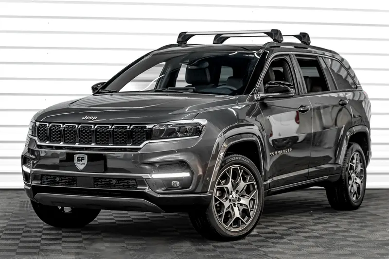 Jeep JEEP COMMANDER T380 DIESEL 4X4  7 LUGARES 2022 — foto 3