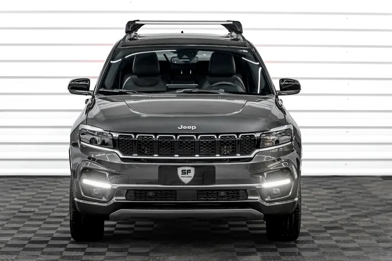 Jeep JEEP COMMANDER T380 DIESEL 4X4  7 LUGARES 2022