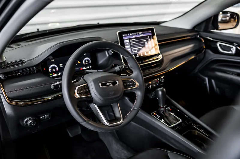 Jeep JEEP COMPASS LIMITED T270 TOP DE LINHA 2022 — foto 6