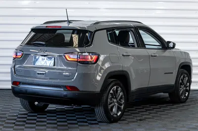 Jeep JEEP COMPASS T270 LONGITUDE TOP 2024 CINZA MOONSTONE 2024 — foto 4