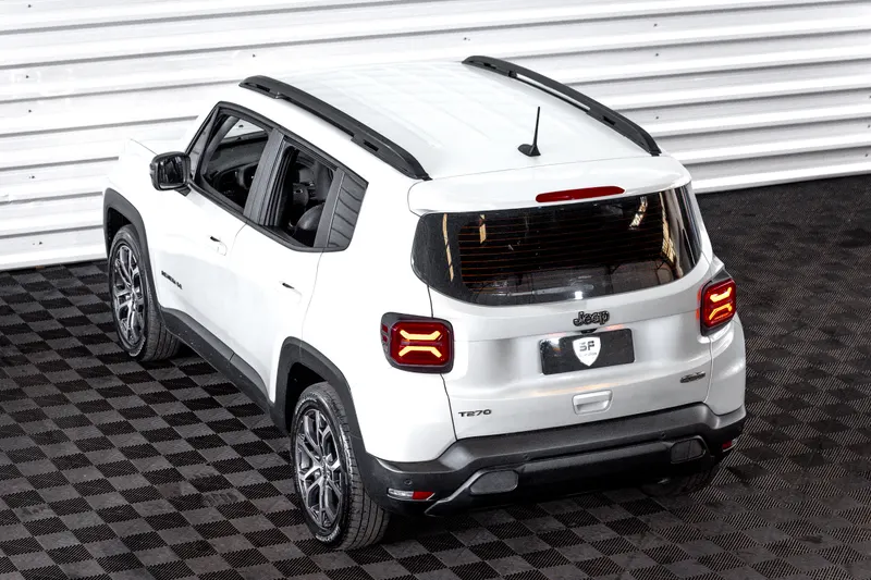 Jeep JEEP RENEGADE LONGITUDE 1.3 T270 TURBO 23 2023 — foto 11