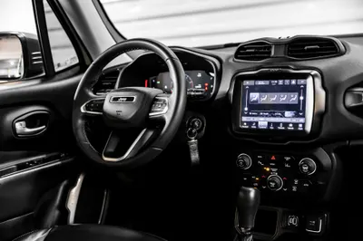 Jeep JEEP RENEGADE LONGITUDE 1.3 T270 TURBO 23 2023 — foto 13