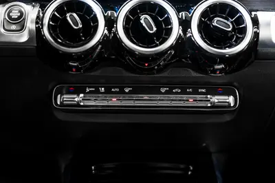 Mercedes-Benz MERCEDES GLB200 7 LUGARES ADVANCE TOP 2021 — foto 12