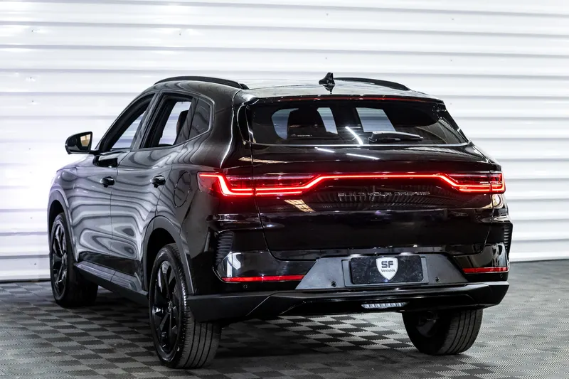 BYD BYD SONG PLUS HYBRIDO 2024 TETO PANORAMICO  2024 — foto 4