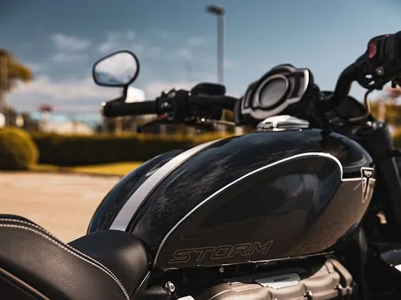 Outra TRIUMPH ROCKET III STORM R 2025 - UNICO DONO 2025 — foto 10