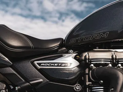 Outra TRIUMPH ROCKET III STORM R 2025 - UNICO DONO 2025 — foto 13