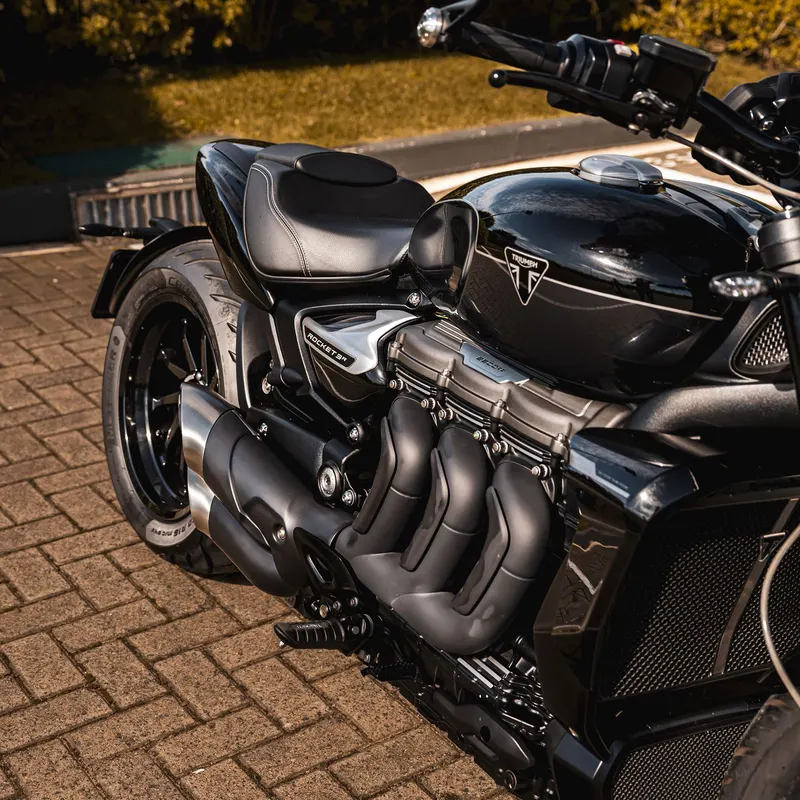 Outra TRIUMPH ROCKET III STORM R 2025 - UNICO DONO 2025 — foto 15