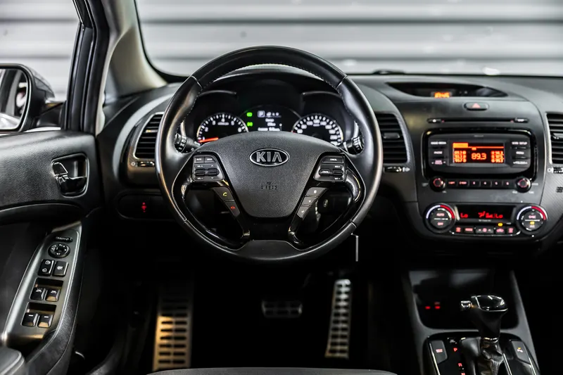 Kia CERATO SX 2019 — foto 11