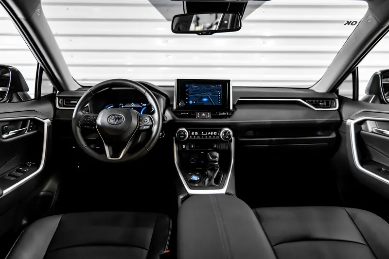 Toyota TOYOTA RAV4 HYBRID SX AWD C/4000KM 2024 — foto 10