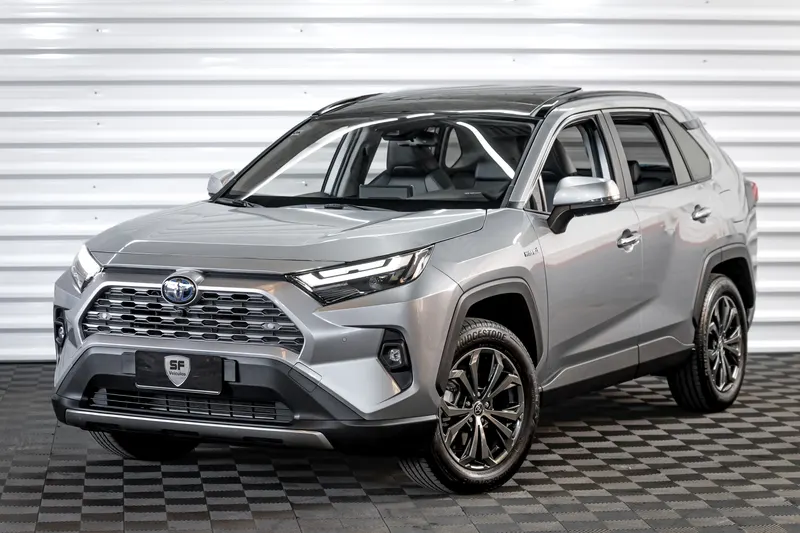 Toyota TOYOTA RAV4 HYBRID SX AWD C/4000KM 2024 — foto 2