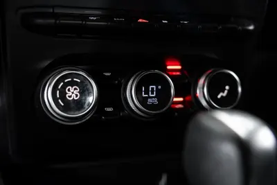 Renault RENAULT DUSTER INTENSE CVT AUTOMATICO 2021 — foto 4