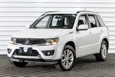 Suzuki SUZUKI GRAN VITARA AUTOMATICO 2013 — foto 2