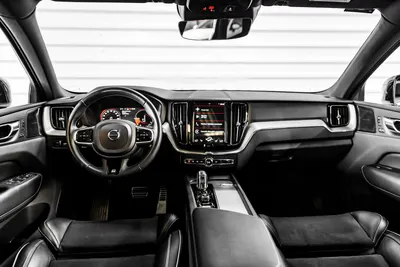 Volvo VOLVO XC60 T8 HYBRID R-DESIGN AWD  TOP 2019 — foto 11