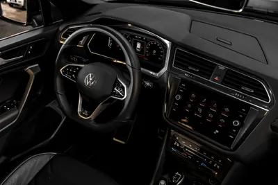 VW VW TIGUAN R-LINE 2.0 300 TSI 2024 2024 — foto 8