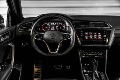 VW VW TIGUAN R-LINE 2.0 300 TSI 2024 2024 — foto 10