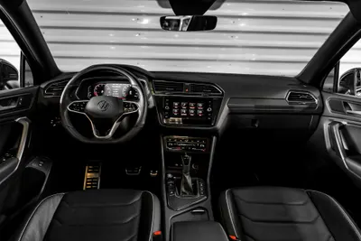 VW VW TIGUAN R-LINE 2.0 300 TSI 2024 2024 — foto 15