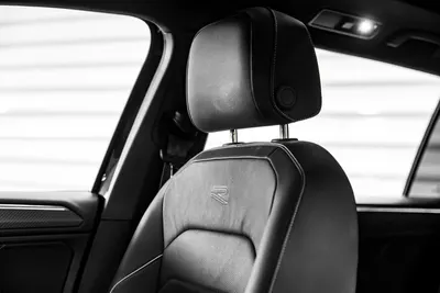 VW VW TIGUAN R-LINE 2.0 300 TSI 2024 2024 — foto 6